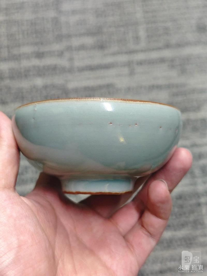 明 龙泉窑粉青釉杯 - 图3